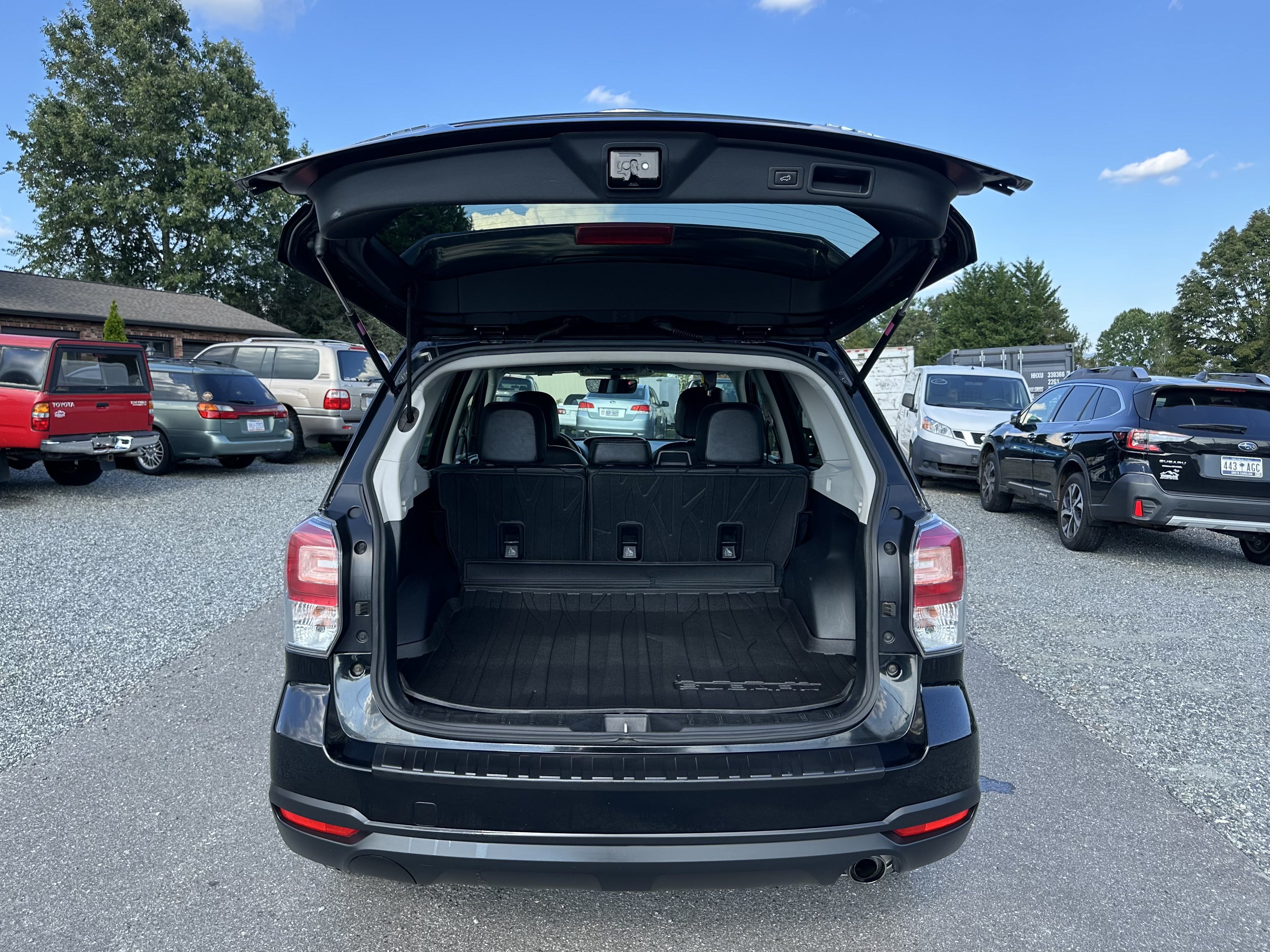 Used 2018 Subaru Forester 2.5i Limited AWD/4WD image 13