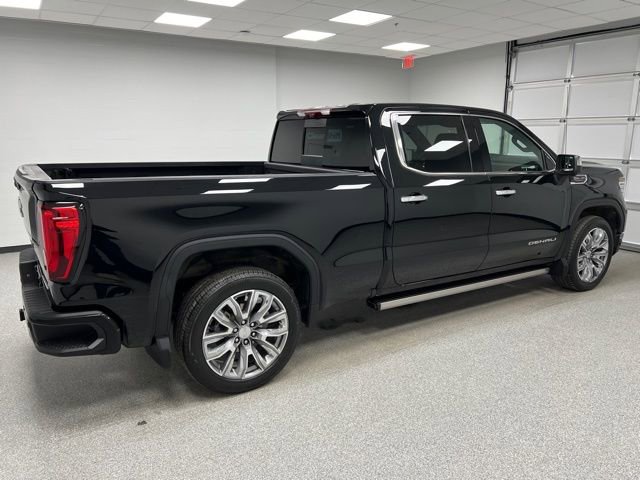 Used 2025 GMC Sierra 1500 Denali w/ Denali Reserve Package image 10