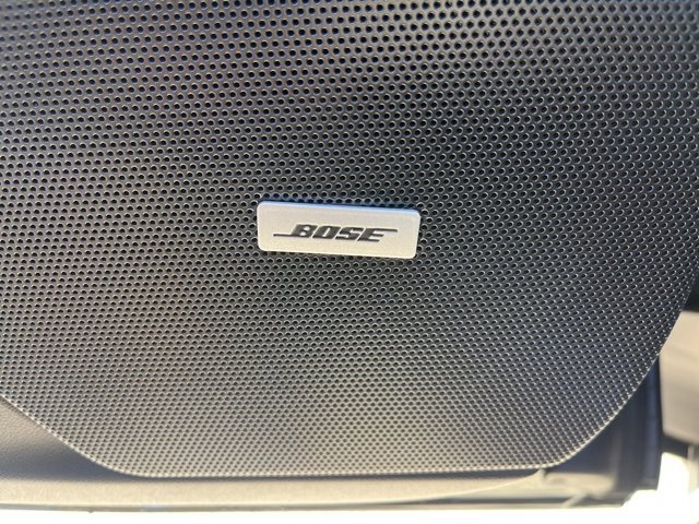 New 2025 Cadillac XT6 Premium Luxury image 16