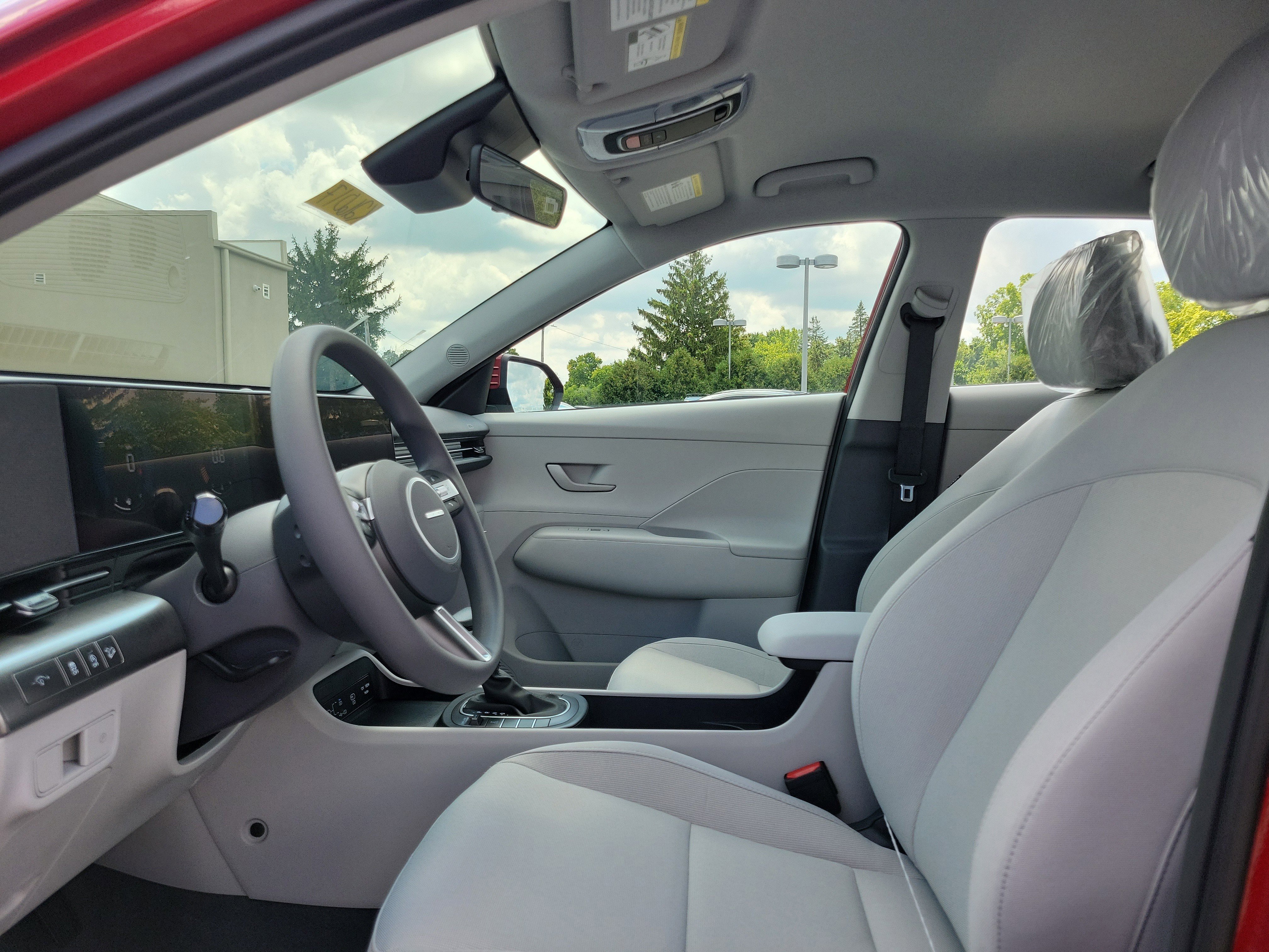 New 2026 Hyundai Kona SE image 15