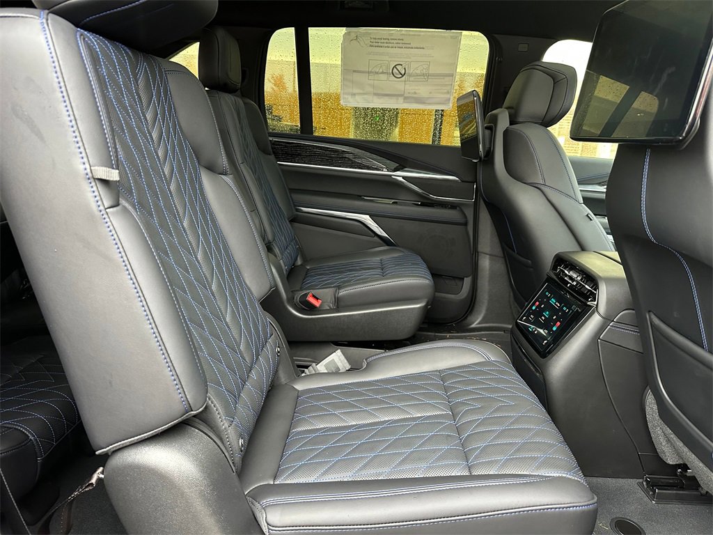 New 2026 Cadillac Escalade IQ Sport 1 image 12