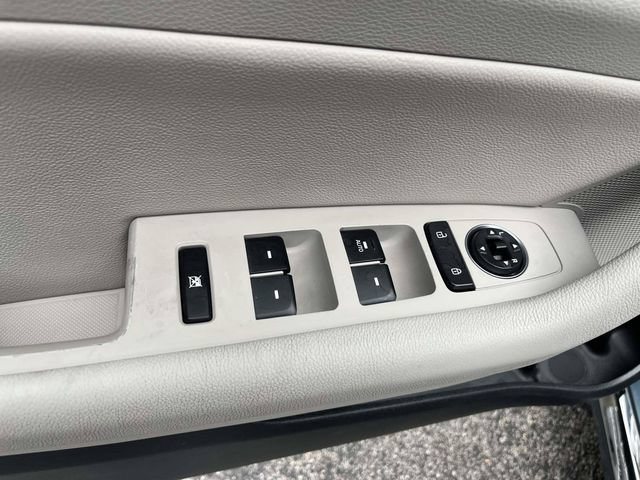 Used 2017 Hyundai Sonata Sport w/ Value Edition Package 02 FWD image 18