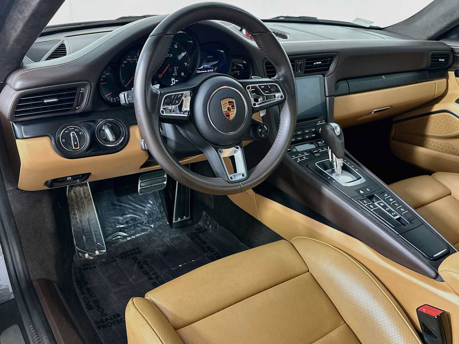 Certified 2019 Porsche 911 Carrera GTS RWD image 4