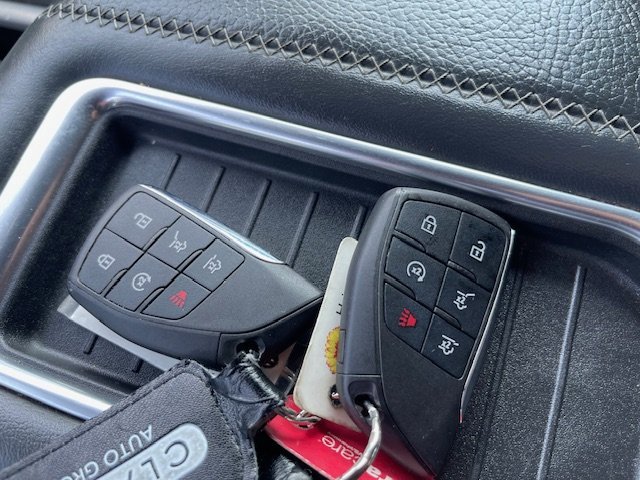 Used 2021 GMC Yukon XL Denali w/ Denali Premium Package image 37