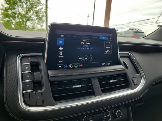 Used 2021 Chevrolet Tahoe Premier w/ Premium Package RWD image 20