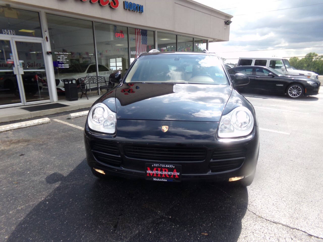 Used 2005 Porsche Cayenne S AWD/4WD image 2