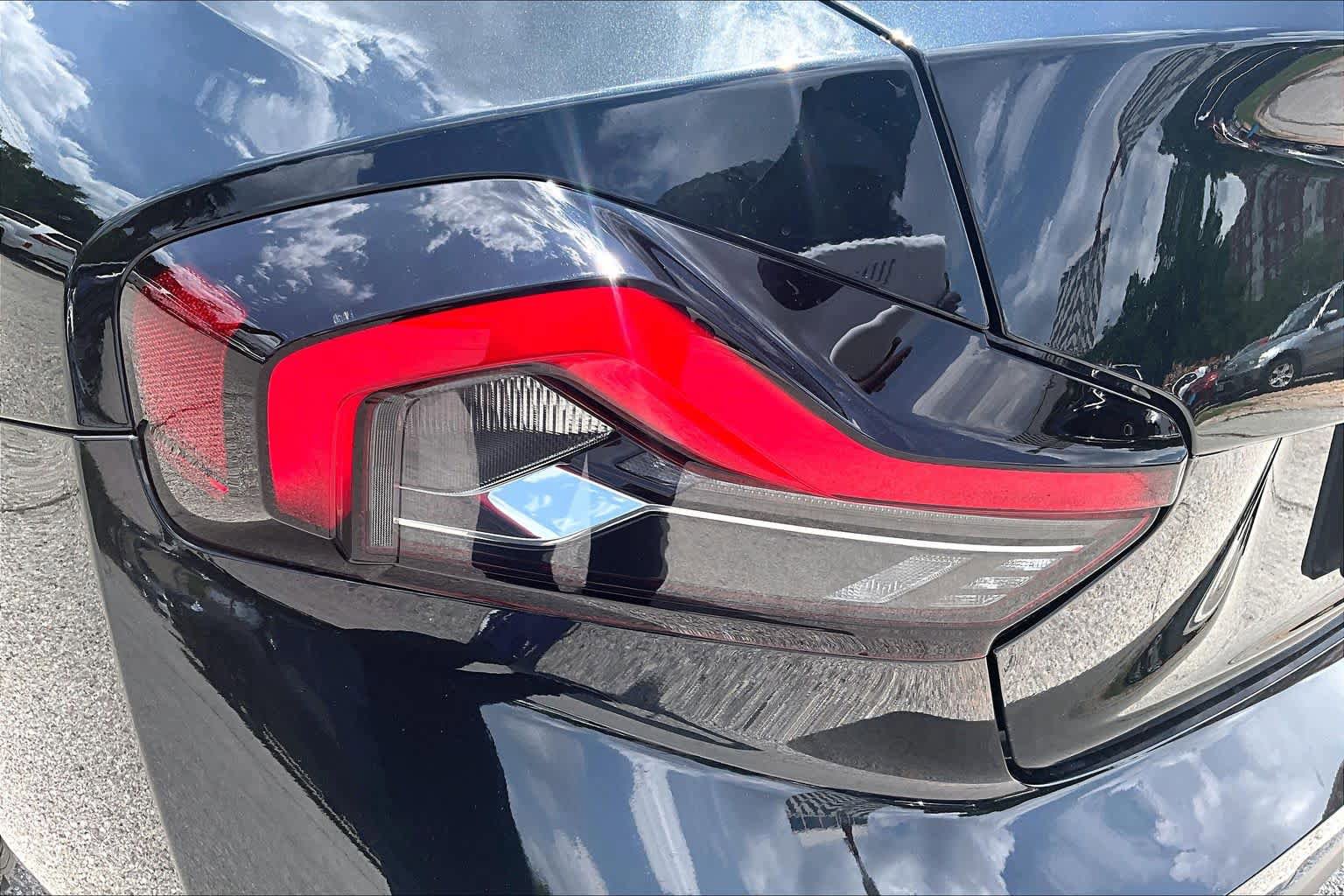 Used 2025 BMW 230i Coupe w/ Convenience Package RWD image 27