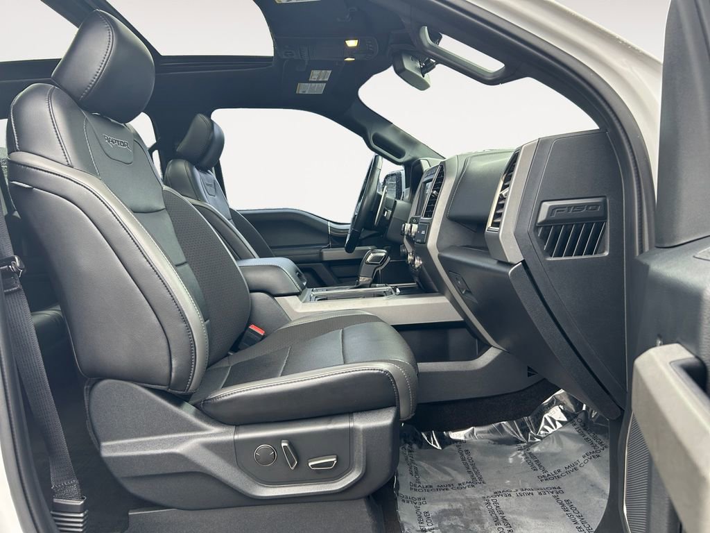 Used 2019 Ford F150 Raptor w/ Equipment Group 802A Luxury image 10