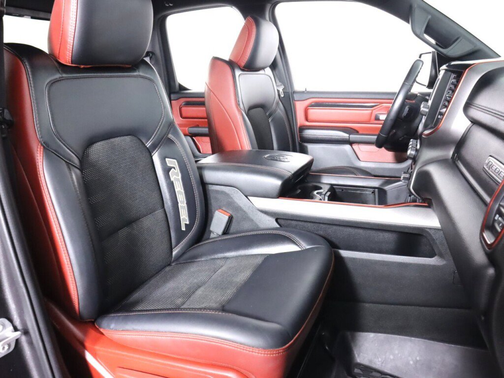Used 2019 RAM 1500 Rebel image 39