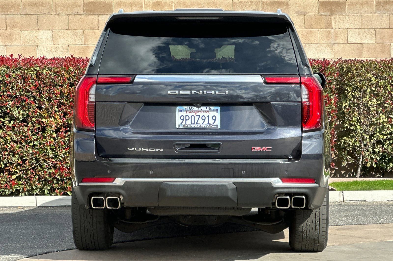 Certified 2025 GMC Yukon Denali image 5