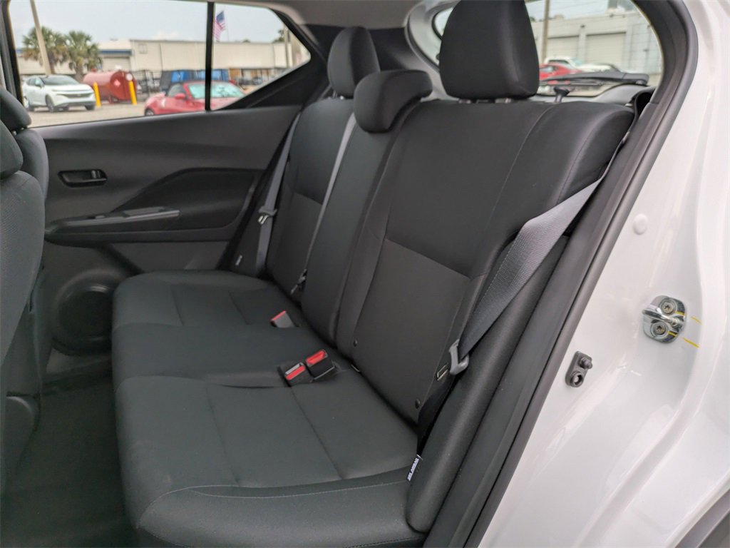 New 2025 Nissan Kicks Play S image 13