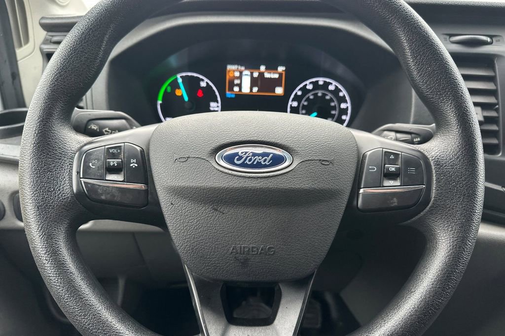 Used 2022 Ford E-Transit Medium Roof w/ Load Area Protection Package image 25