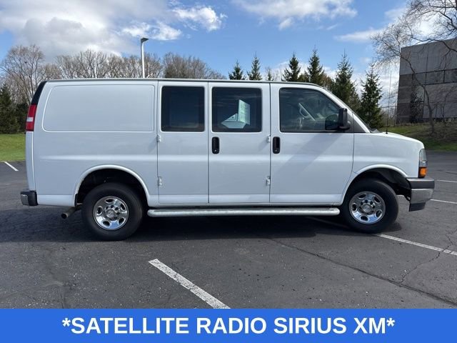 Used 2024 Chevrolet Express 2500 w/ Driver Convenience Package image 5