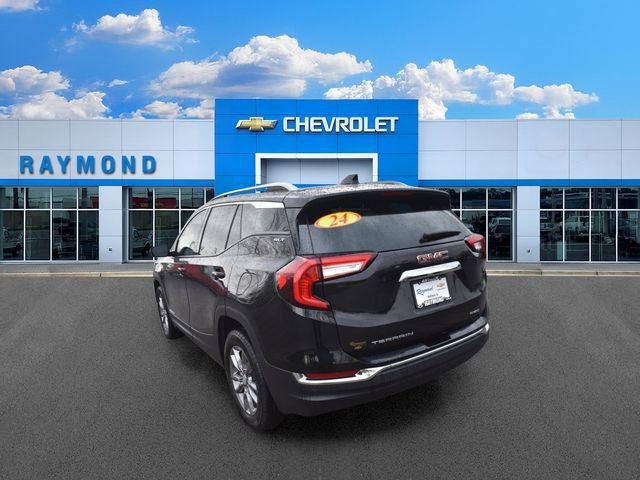 Used 2023 GMC Terrain SLT w/ Infotainment Package II AWD/4WD image 6