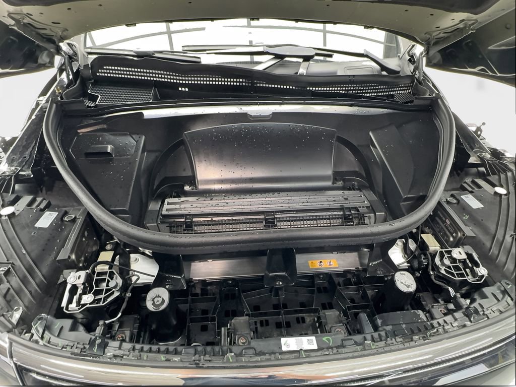 Used 2023 Mercedes-Benz EQS 450+ SUV image 18