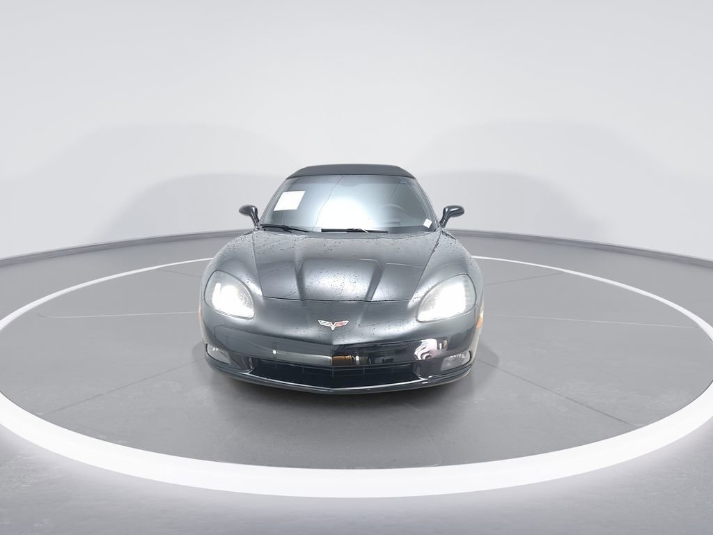 Used 2008 Chevrolet Corvette Base w/ Preferred Equipment Group image 2
