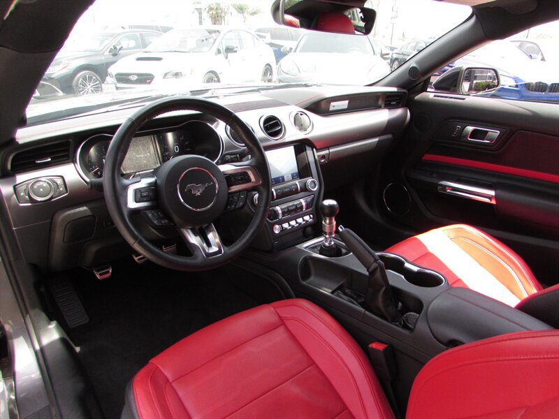Used 2022 Ford Mustang GT Premium w/ Equipment Group 401A RWD image 13
