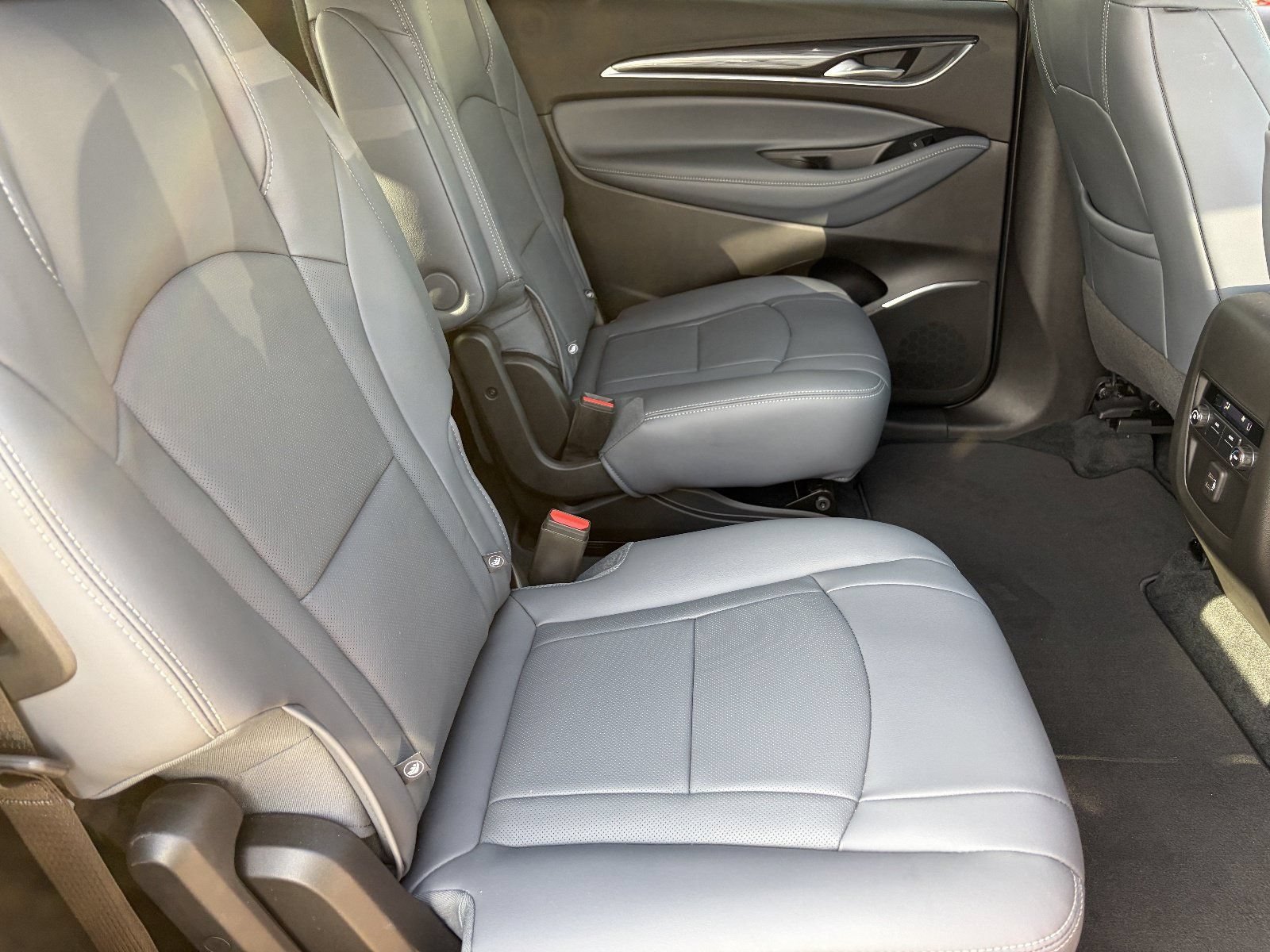 Certified 2023 Buick Enclave Essence w/ Experience Buick Package FWD image 14