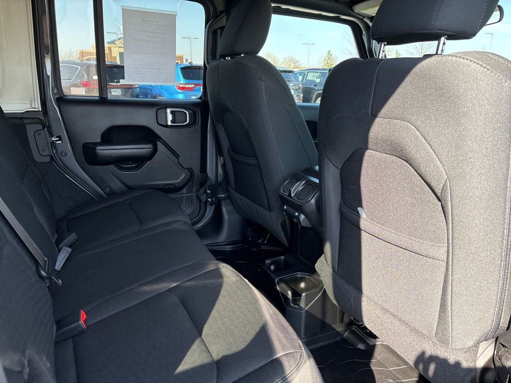 Used 2019 Jeep Wrangler Unlimited Sport S image 13