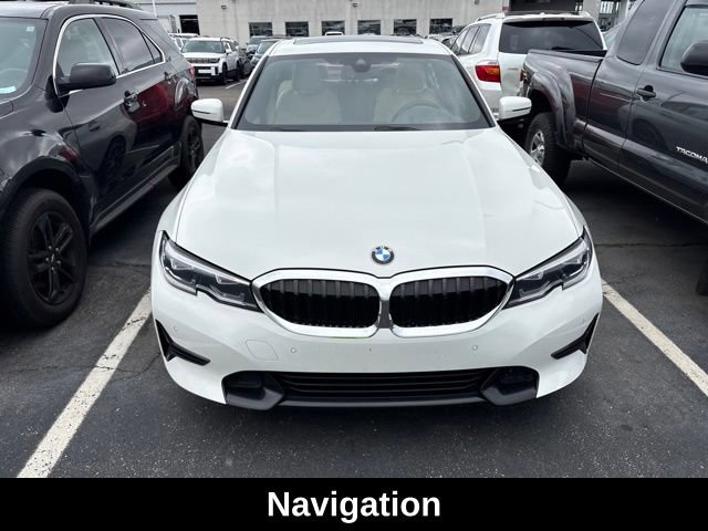 Used 2020 BMW 330i xDrive Sedan w/ Premium Package AWD/4WD image 2
