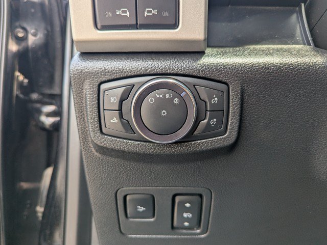Used 2021 Ford F350 Lariat w/ Lariat Ultimate Package AWD/4WD image 16