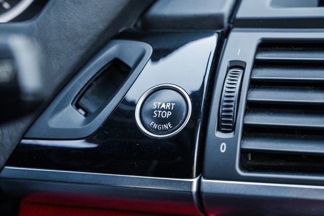 Used 2012 BMW X5 M image 69