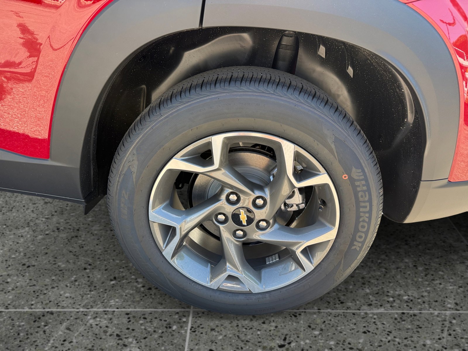 New 2026 Chevrolet Trax LT w/ Driver Confidence Package FWD image 13