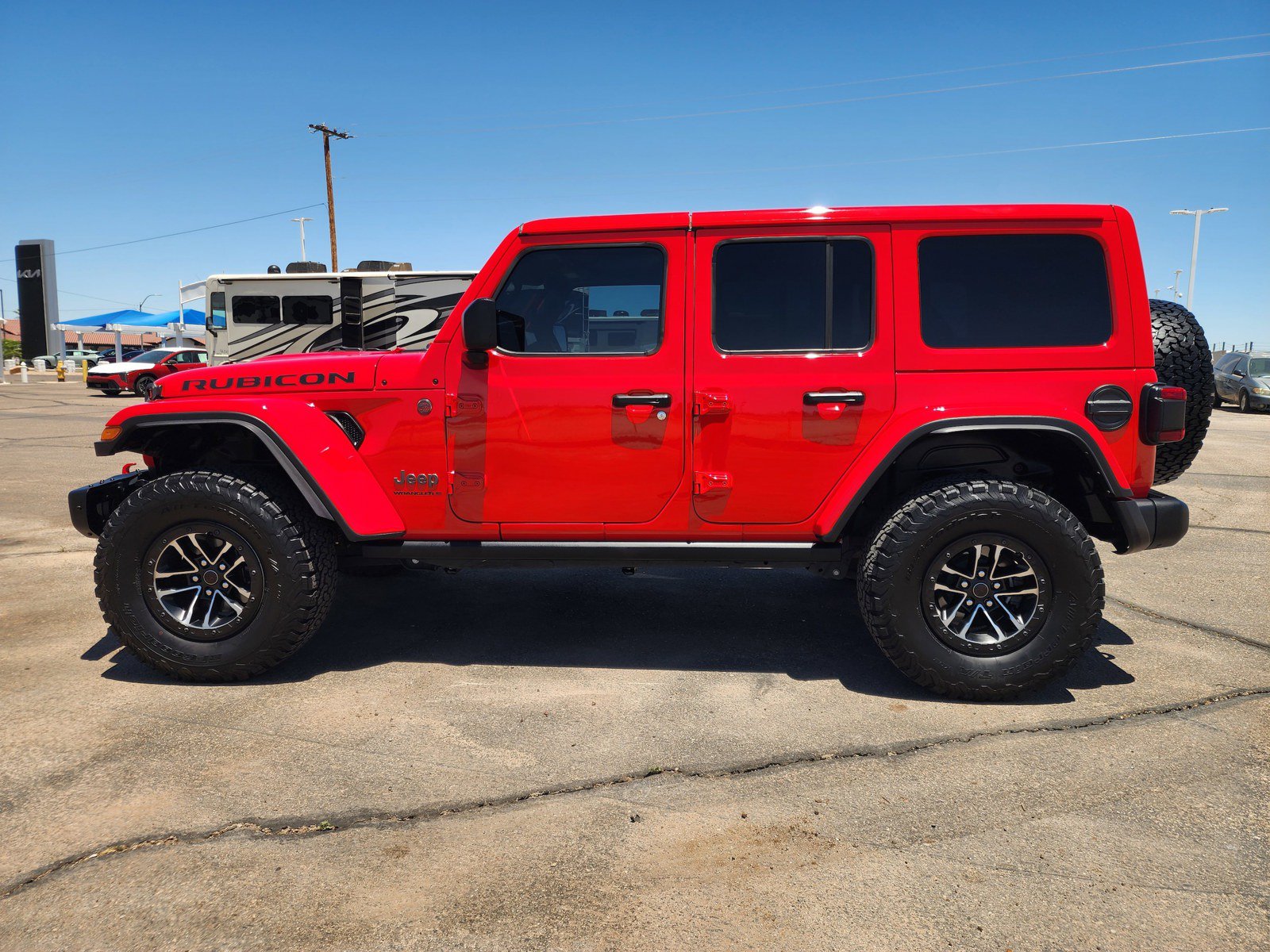 Used 2024 Jeep Wrangler Unlimited Rubicon AWD/4WD image 7