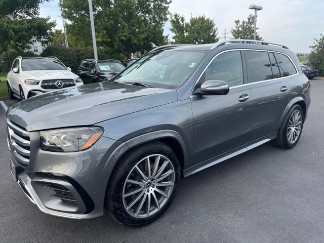 Used 2025 Mercedes-Benz GLS 450 4MATIC image 24