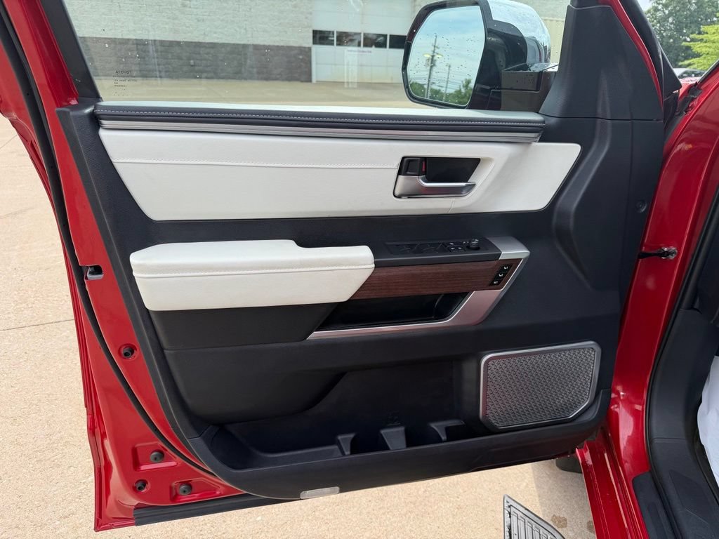 Certified 2023 Toyota Sequoia Capstone AWD/4WD image 9