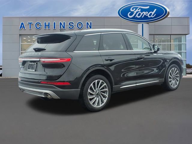 Used 2023 Lincoln Corsair Reserve w/ Equipment Group 201A image 5