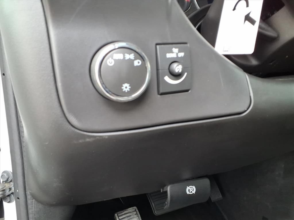 New 2026 Chevrolet Express 2500 w/ Driver Convenience Package RWD image 18