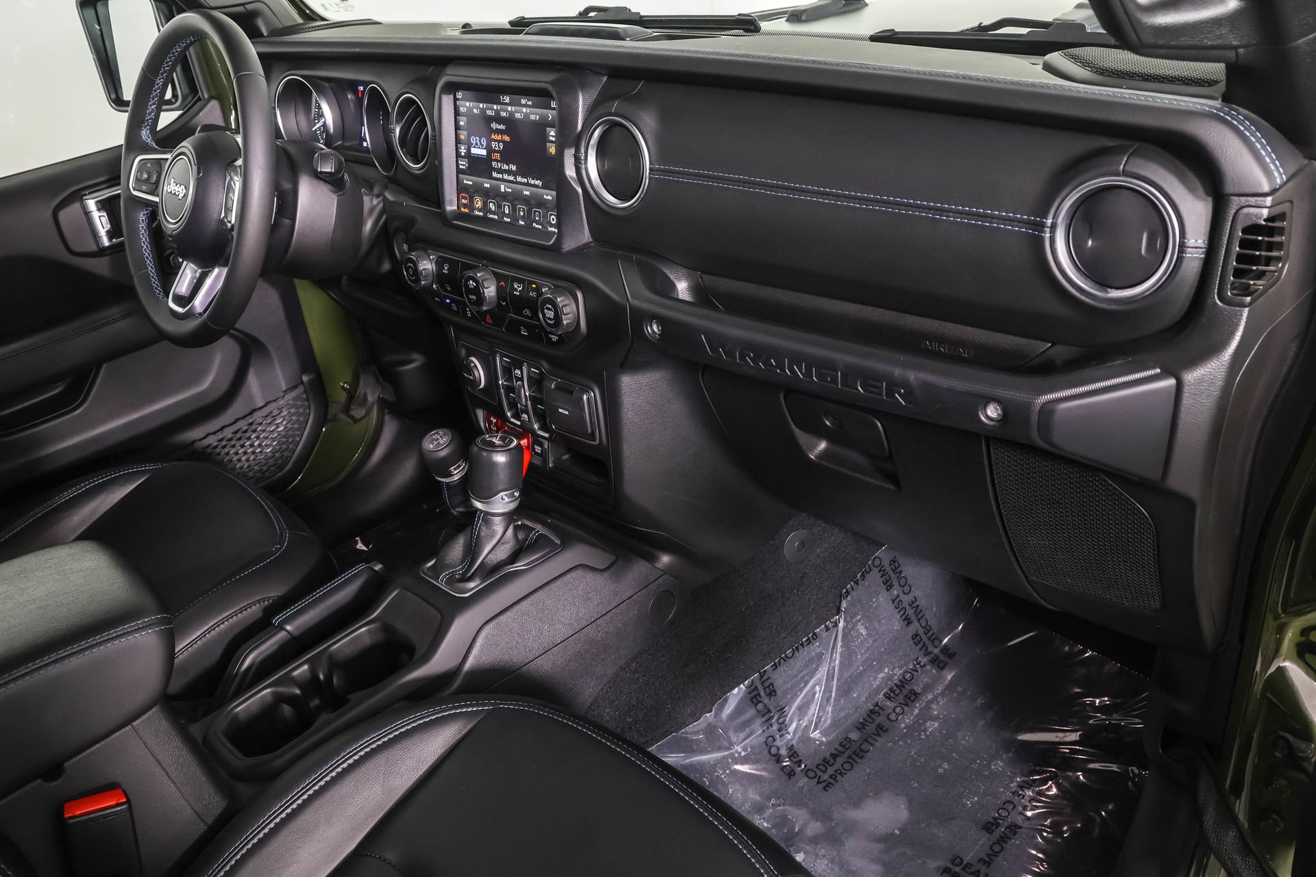 Used 2023 Jeep Wrangler Unlimited Rubicon 4xe AWD/4WD image 44