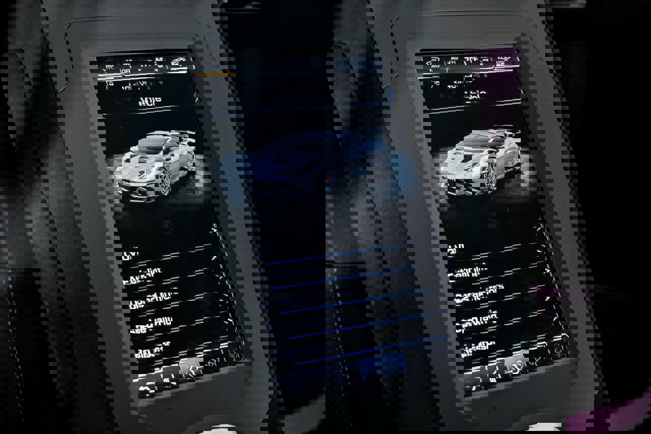 Used 2022 Lamborghini Huracan STO image 38