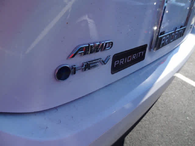 Used 2026 Toyota Camry SE AWD/4WD image 6