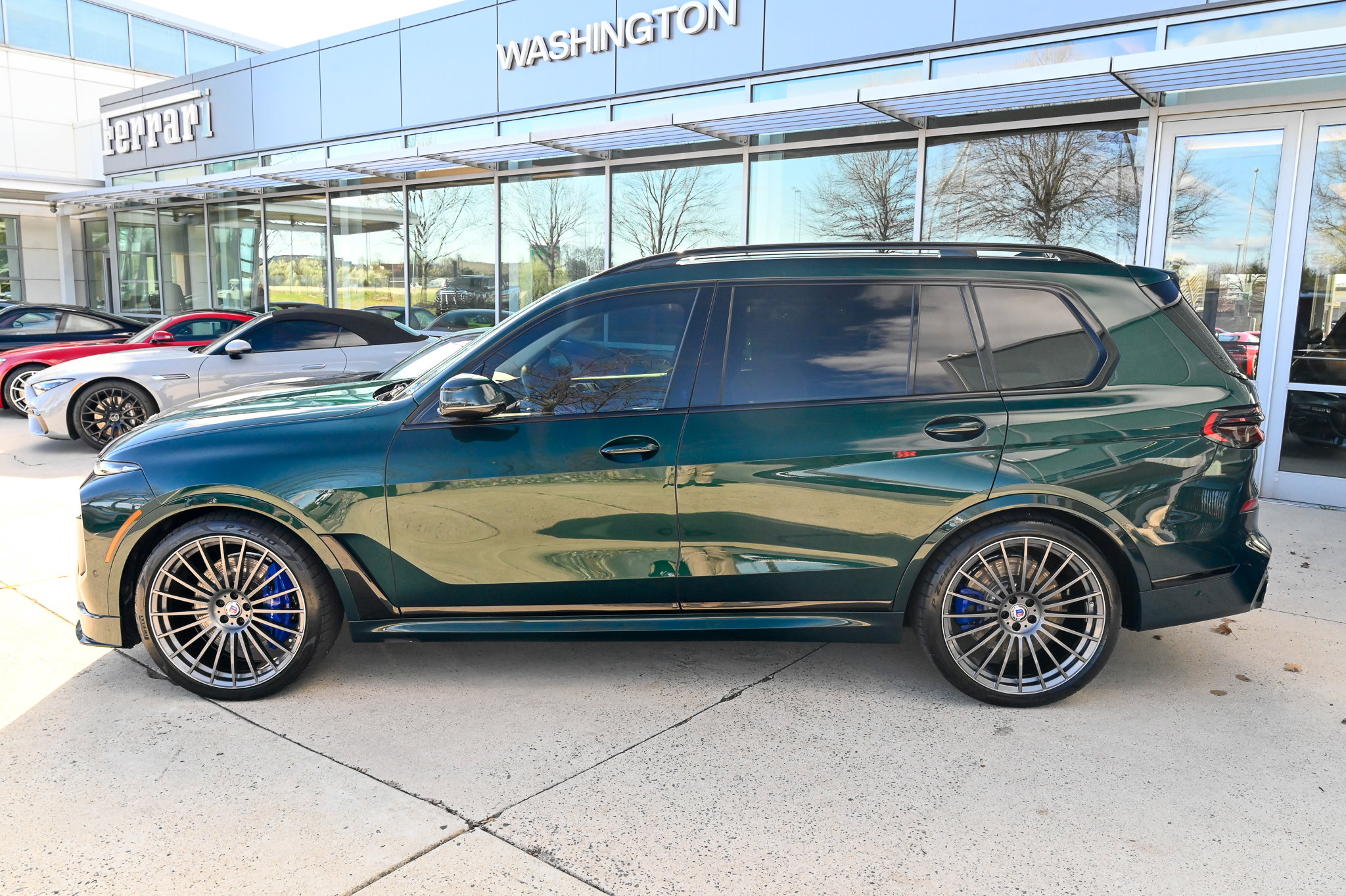 Used 2024 BMW ALPINA XB7 image 8