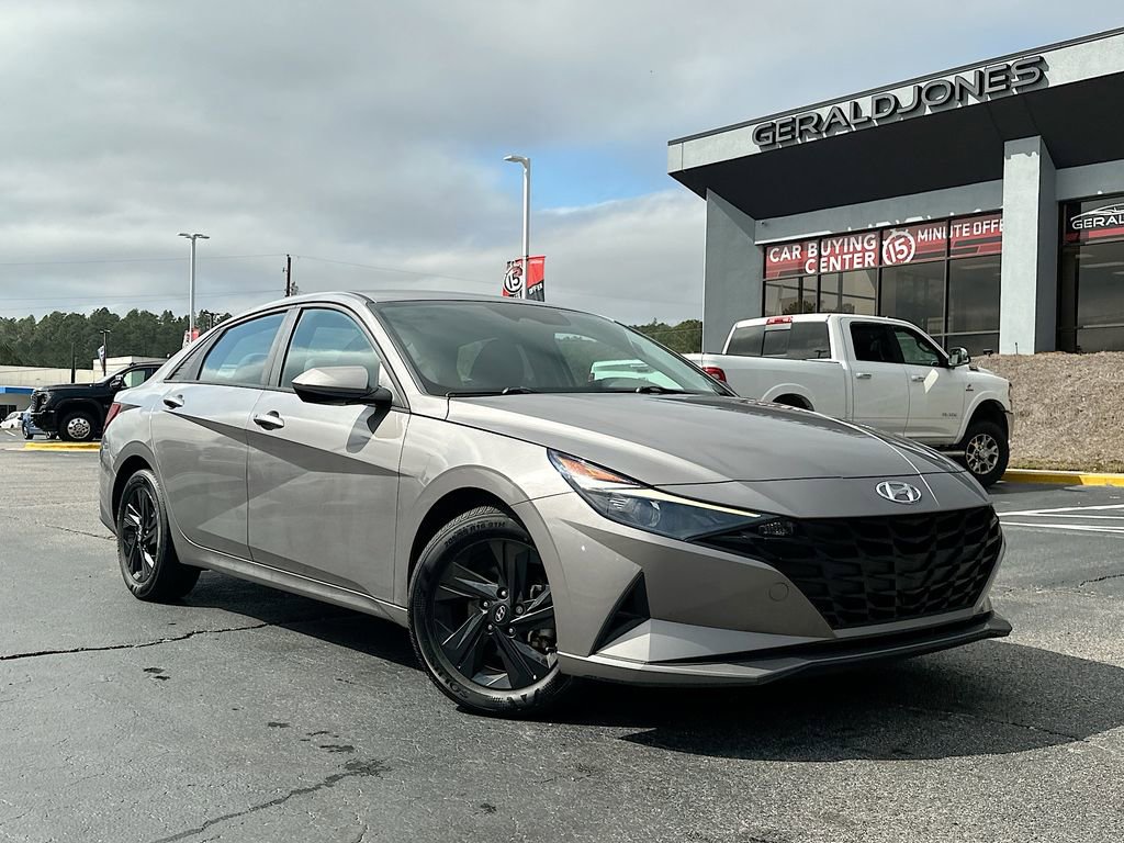 Used 2022 Hyundai Elantra SEL