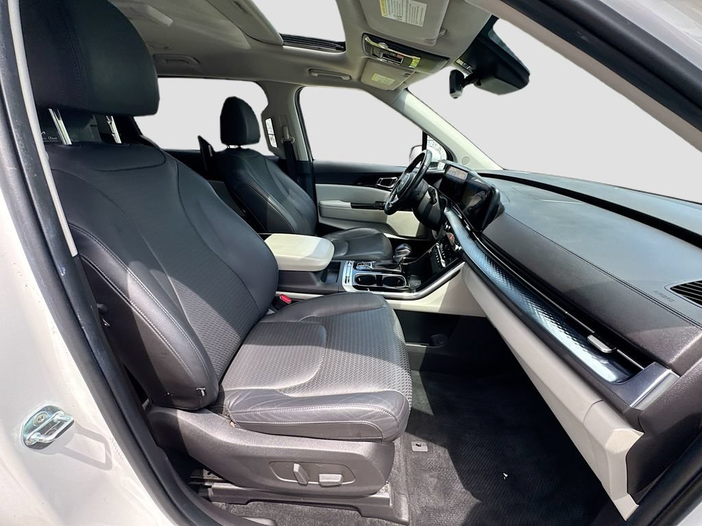 Used 2022 Kia Carnival SX Prestige FWD image 31