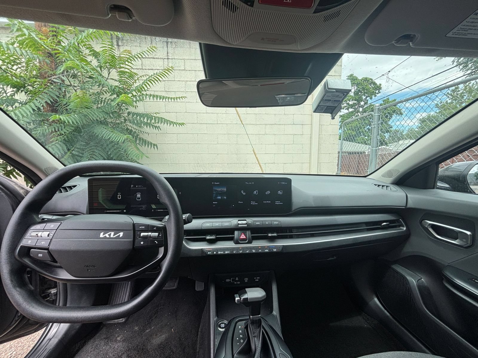 Used 2025 Kia K4 FWD image 29