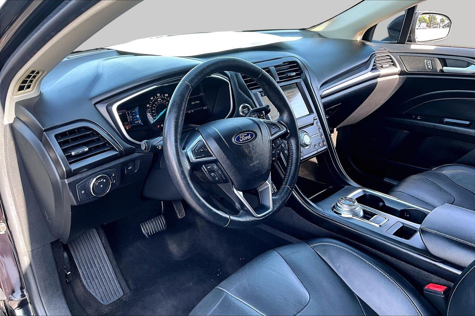 Used 2019 Ford Fusion Titanium AWD/4WD image 9