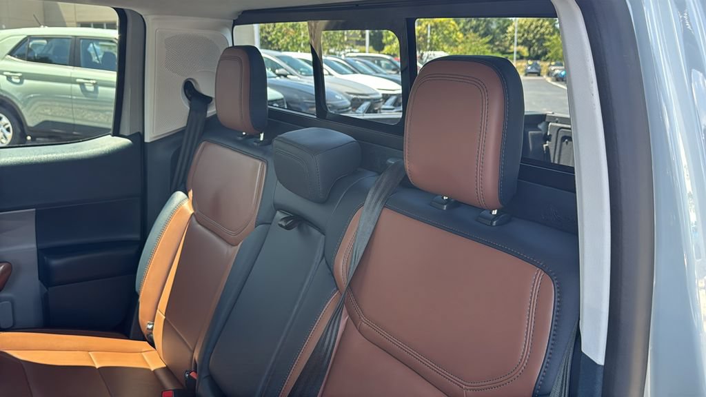 Used 2023 Ford Maverick Lariat w/ Lariat Luxury Package AWD/4WD image 23