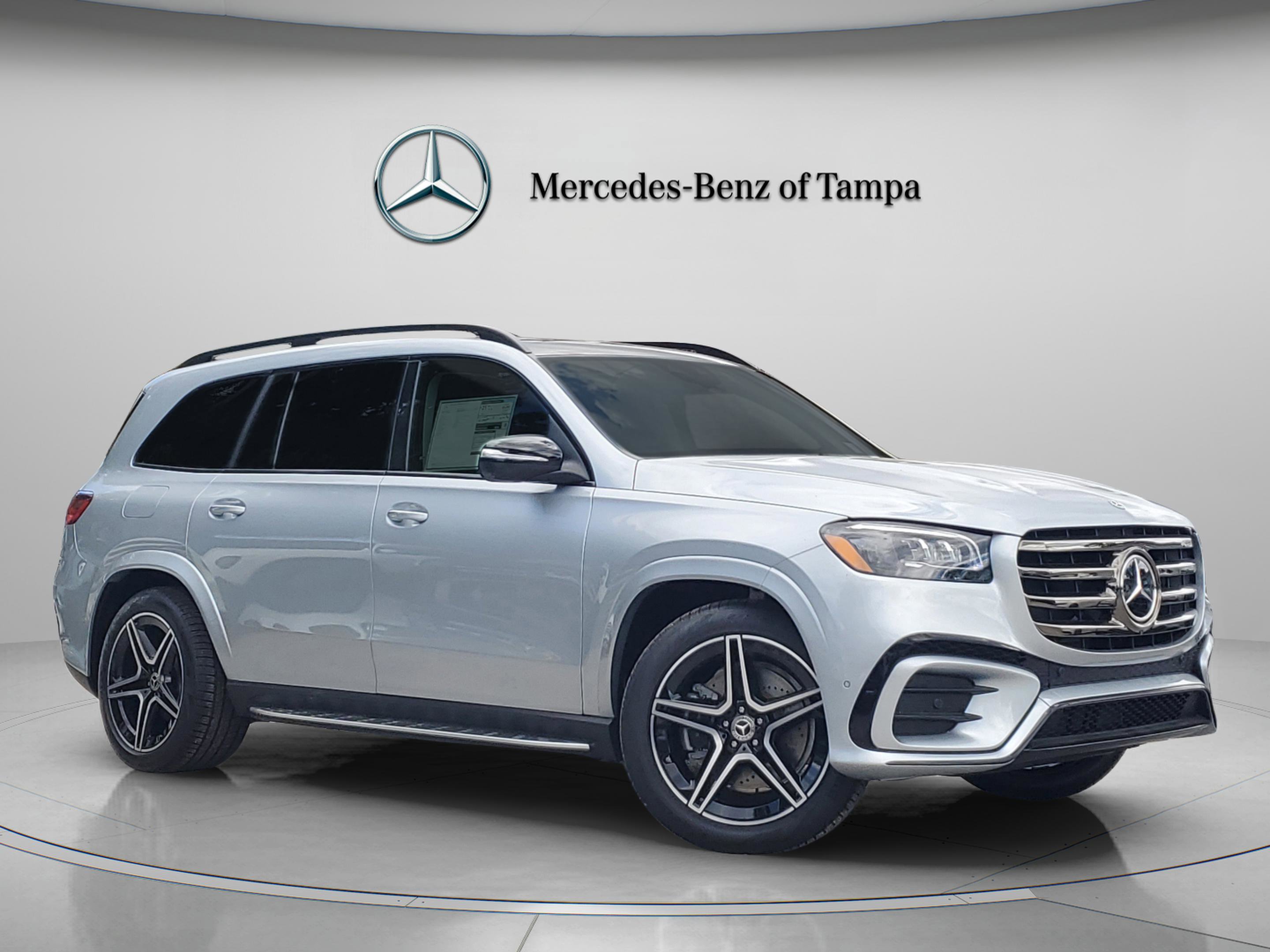 Used 2026 Mercedes-Benz GLS 450 4MATIC image 5