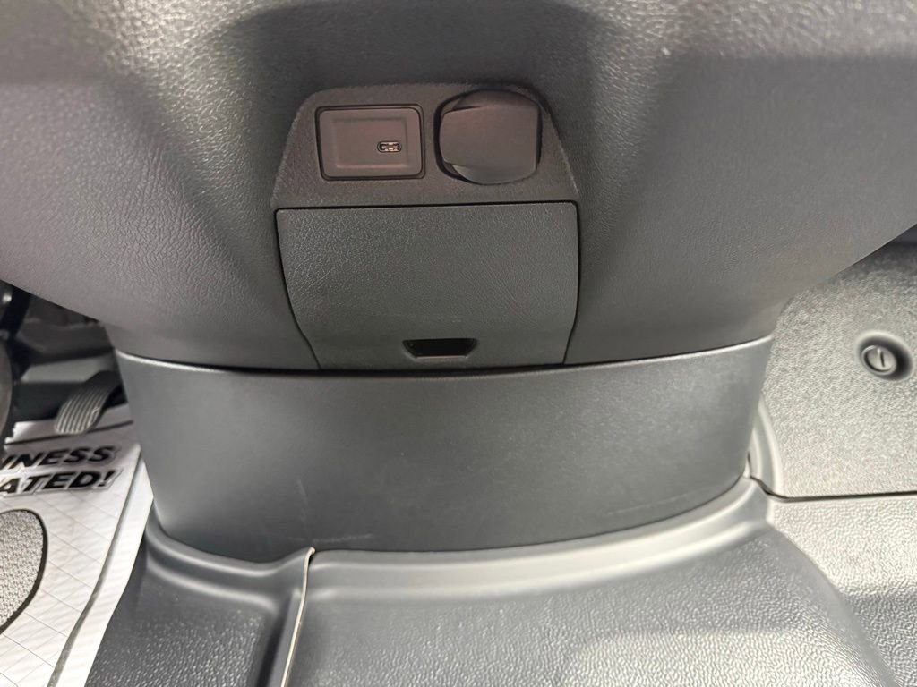 New 2025 Mercedes-Benz Sprinter 4500 image 37