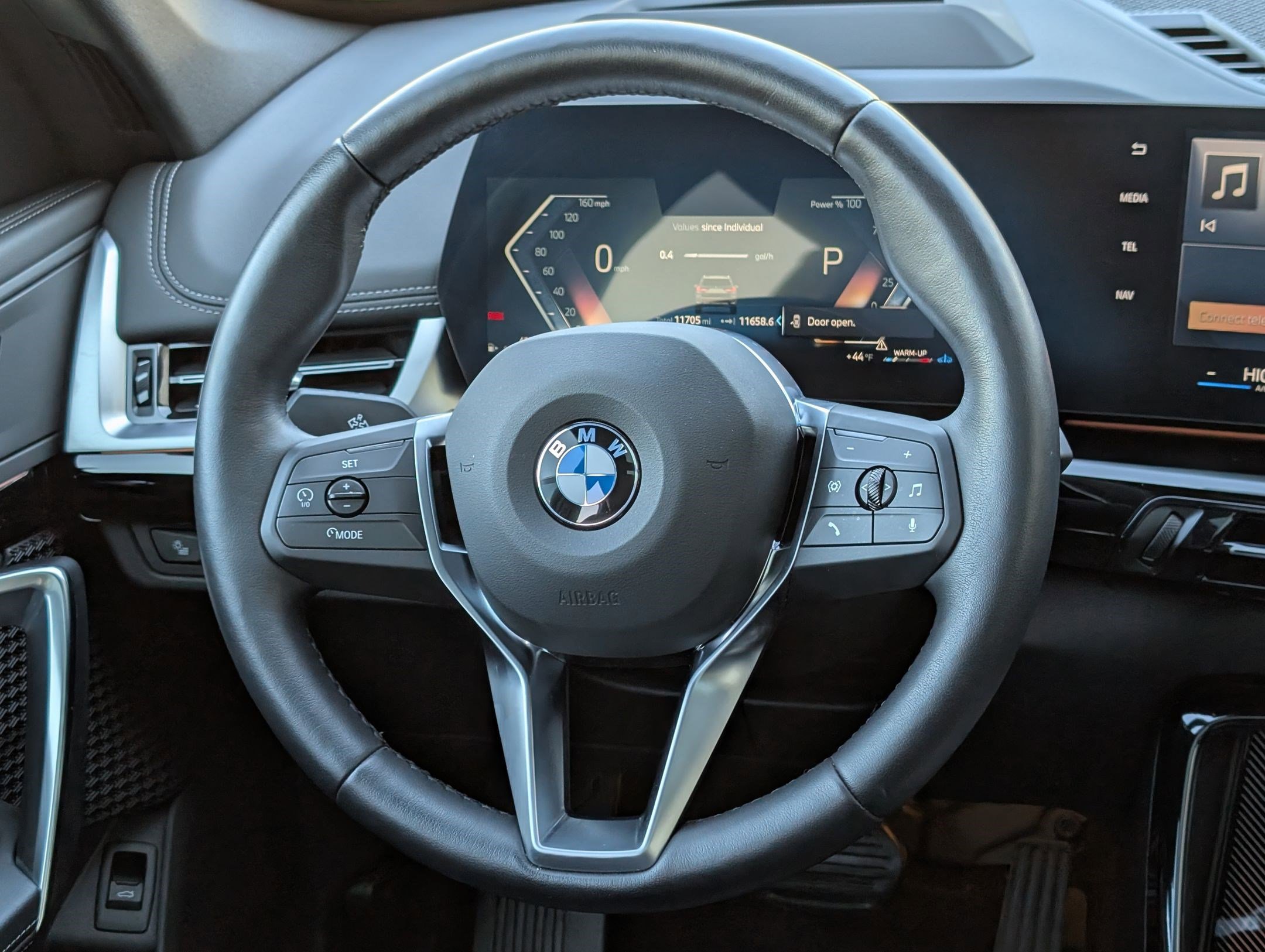 Certified 2025 BMW X1 xDrive28i w/ Technology Package image 17