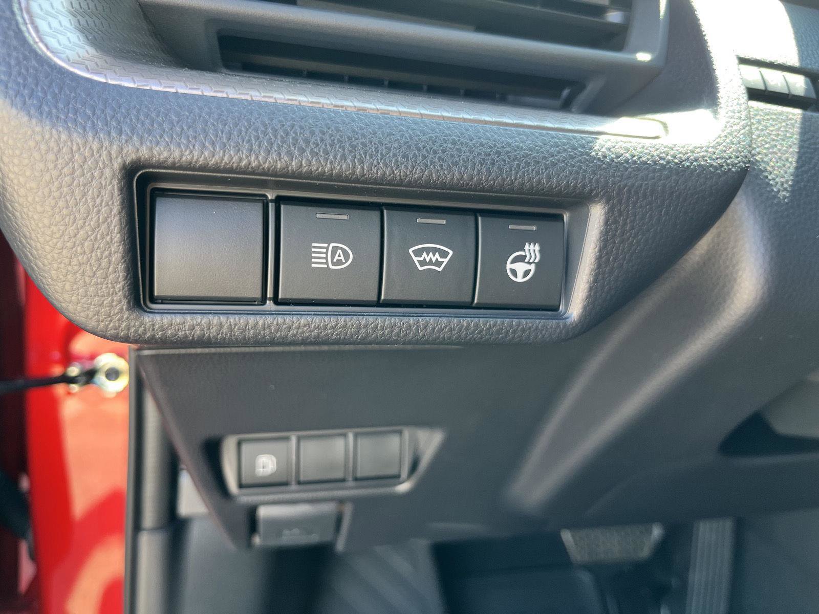 New 2026 Toyota Prius XLE image 31