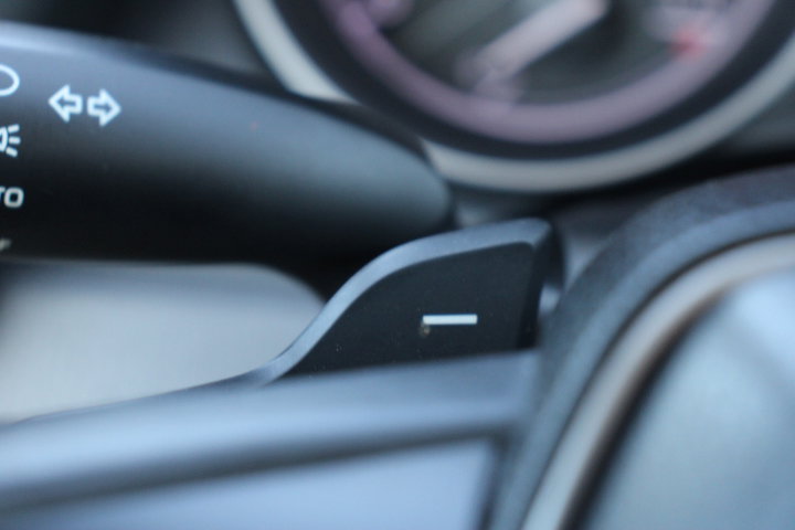 Used 2021 Toyota Camry SE image 24