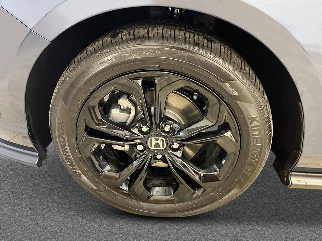 New 2025 Honda Accord SE image 10