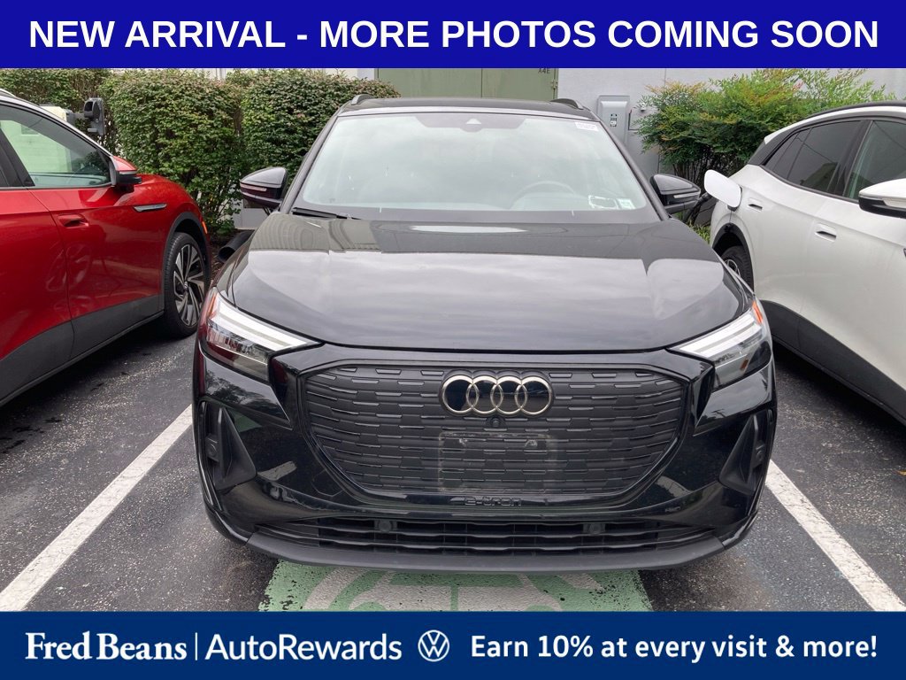 Used 2023 Audi Q4 e-tron Premium AWD/4WD image 2
