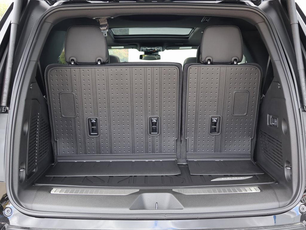New 2026 Chevrolet Tahoe Premier image 32