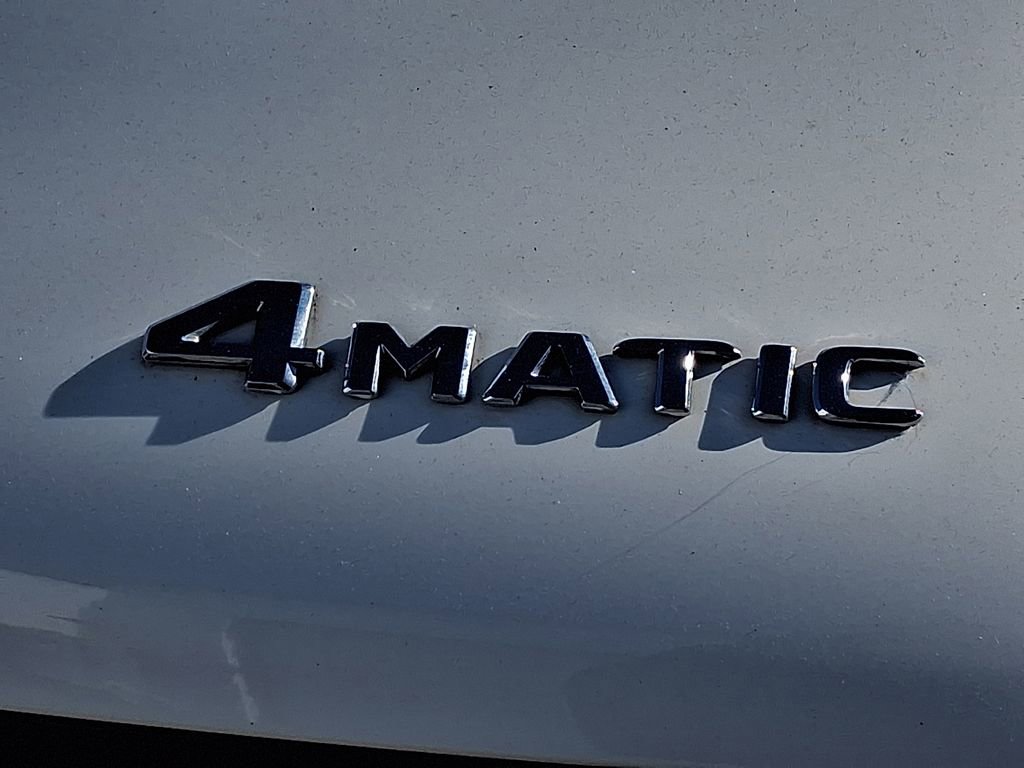 Used 2022 Mercedes-Benz GLC 300 4MATIC w/ AMG Line image 32